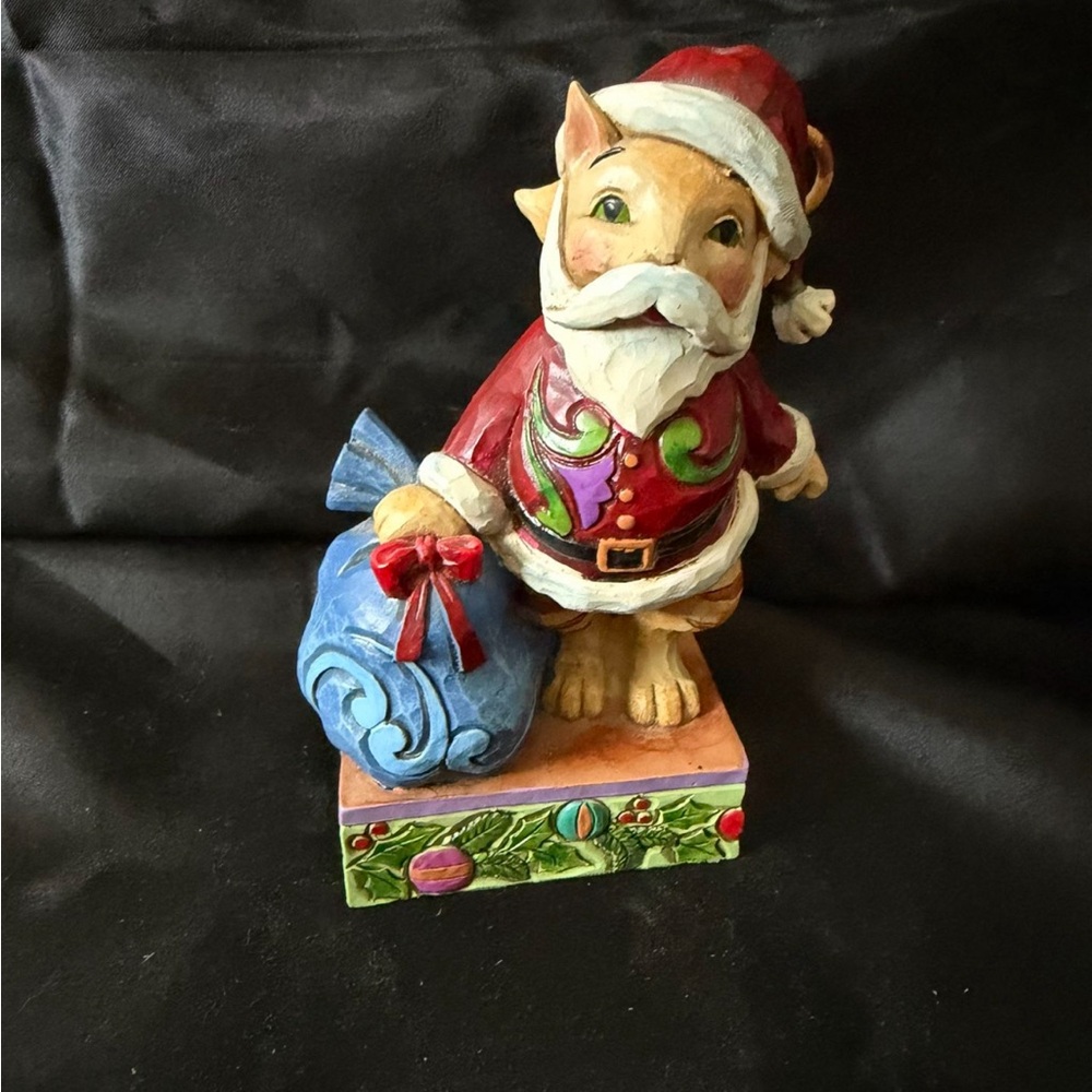 Pre-loved Jim Shore 2013 Heartwood Creek "Jolly Old Santa Paws" Cat Figurine